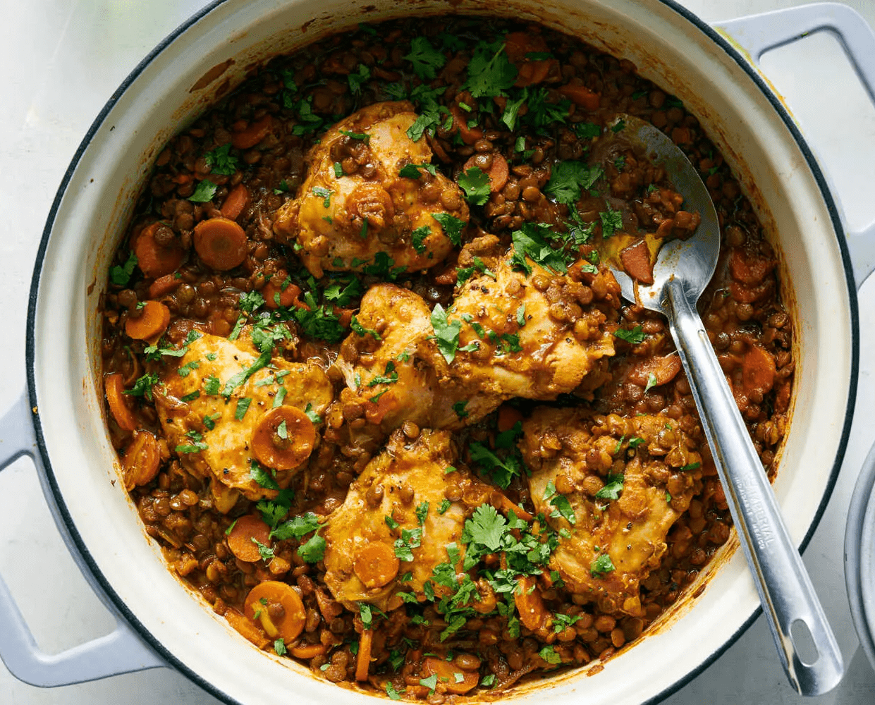 One-pot chicken and lentils